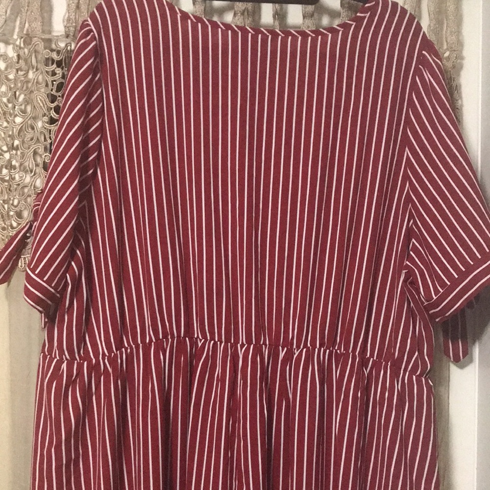 BloomChic Plus Dress - Picture 9 of 11